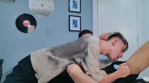 gabriel_and_geronimo online show from September 26, 11:42 pm