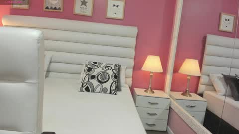 Gabriela salgado online show from January 27, 10:38 am