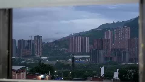 Gabriela salgado online show from November 17, 10:43 am