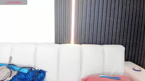 gabrielaa_miller_ online show from October 2, 8:27 pm