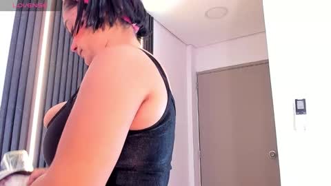 gabrielaa_miller_ online show from October 11, 7:23 pm