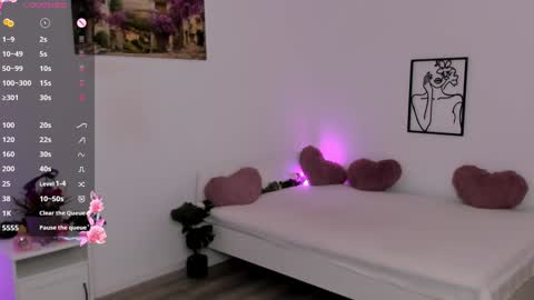 Snapshot of gabrielalove_ chatting on January 19, 8:41 pm Gabrielaaaa online show from January 19, 8:41 pm