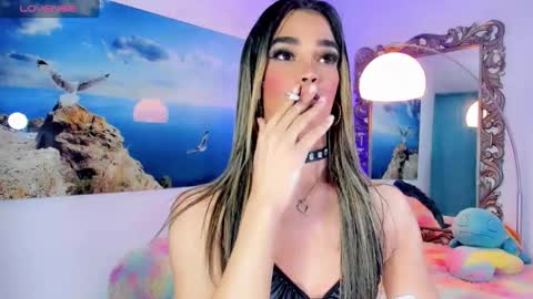 Snapshot of gabrielats23 chatting on January 11, 9:15 am Gabriela online show from January 11, 9:15 am