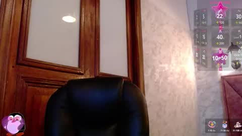 Snapshot of gabriella27_ chatting on September 30, 11:48 am gabriella online show from September 30, 11:48 am