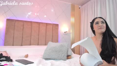 gabriella_santoss online show from January 3, 10:51 pm