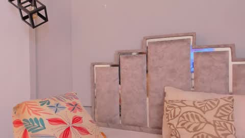 gabyyjones online show from February 21, 11:22 am