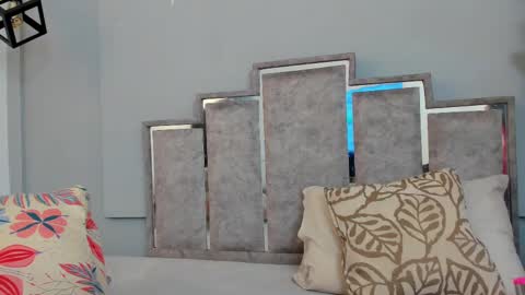 gabyyjones online show from February 22, 11:13 am