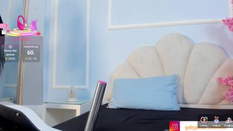 gabyyjones online show from September 9, 9:09 am