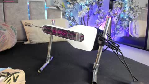 gabyyjones online show from October 10, 11:31 am