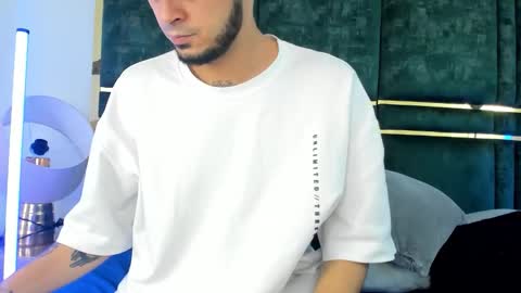 Gael  Coral some hot latinos online show from December 1, 1:27 pm