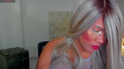 gaia_oficialll online show from November 20, 8:52 pm