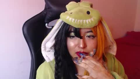 Snapshot of gakomenoshida chatting on October 17, 8:55 pm Kate 3 online show from October 17, 8:55 pm