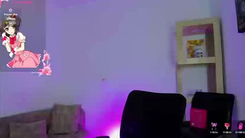 Snapshot of galateats chatting on September 19, 4:47 am laura bonnet online show from September 19, 4:47 am