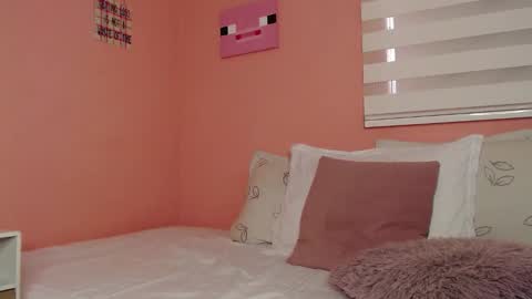  Gala Y  online show from February 19, 6:54 pm