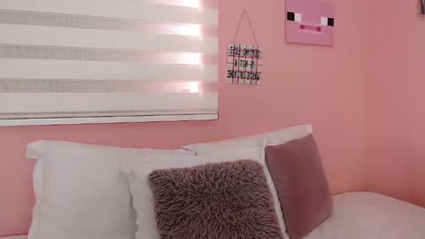  Gala Y  online show from February 25, 6:31 pm