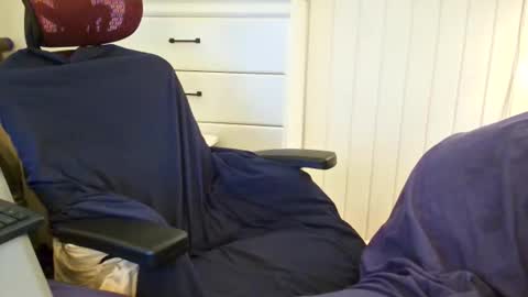 Snapshot of gaotter chatting on January 6, 6:03 am GAotter online show from January 6, 6:03 am