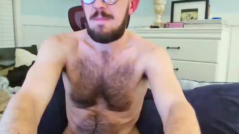 Snapshot of gaotter chatting on February 1, 7:15 am GAotter online show from February 1, 7:15 am