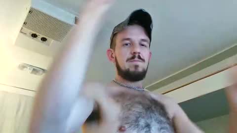 Snapshot of gaotter chatting on November 8, 5:56 pm GAotter online show from November 8, 5:56 pm