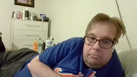 Gary online show from December 31, 1:57 am