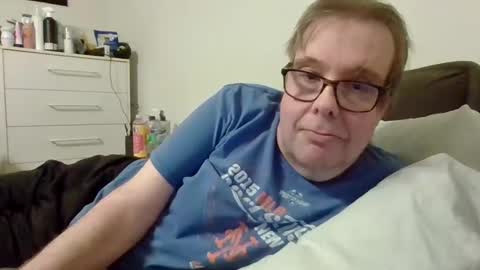 Gary online show from January 8, 2:14 am