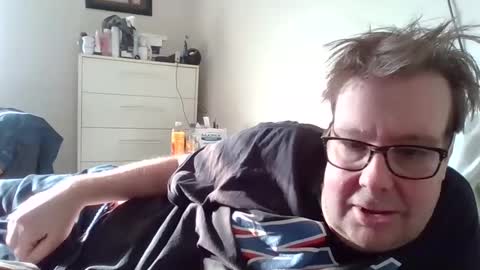 Gary online show from February 3, 8:03 pm