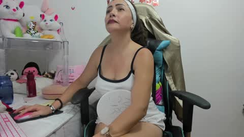 Mfe online show from December 12, 2:04 am