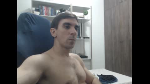 gatosarado23 online show from December 16, 8:48 pm