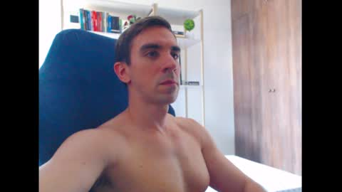 gatosarado23 online show from January 2, 3:51 pm