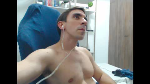 gatosarado23 online show from January 16, 3:45 am