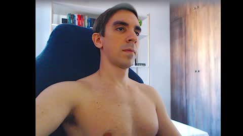 gatosarado23 online show from October 1, 6:58 pm