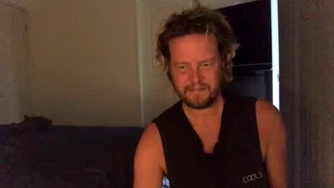 gcsurfer81 online show from January 29, 7:46 am