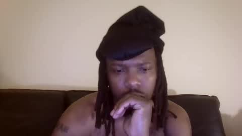 Snapshot of gcurvy35 chatting on December 27, 3:31 am gcurvy35 online show from December 27, 3:31 am