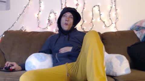 G online show from November 29, 4:54 pm