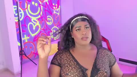 Snapshot of geanna_rose chatting on December 29, 5:53 am geanna_rose online show from December 29, 5:53 am