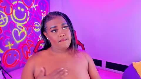 Snapshot of geanna_rose chatting on January 25, 7:06 am geanna_rose online show from January 25, 7:06 am