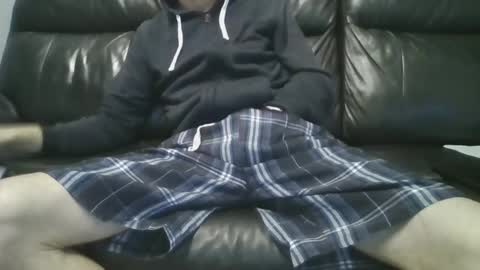 Snapshot of geeezer64 chatting on January 15, 12:41 am geeezer64 online show from January 15, 12:41 am