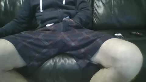 Snapshot of geeezer64 chatting on January 15, 11:40 pm geeezer64 online show from January 15, 11:40 pm