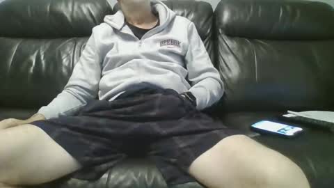 Snapshot of geeezer64 chatting on November 17, 2:39 am geeezer64 online show from November 17, 2:39 am