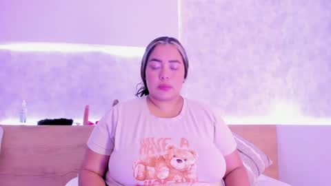 geminis muentes online show from January 20, 12:25 am