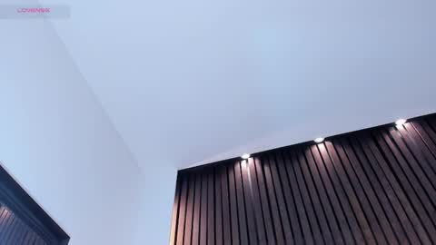    online show from February 9, 2:40 pm