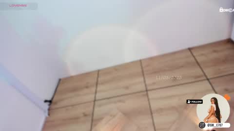    online show from March 11, 10:42 pm