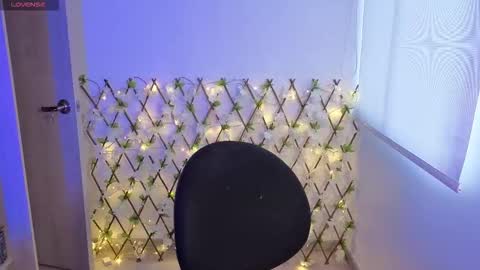 Snapshot of genet_ chatting on November 6, 1:12 pm genet_ online show from November 6, 1:12 pm