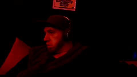 genitalwars online show from December 16, 11:26 am