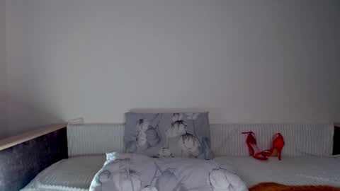 Chrisa online show from February 25, 3:16 pm