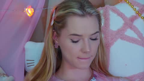 Snapshot of gentlerossi chatting on January 14, 10:12 pm GentleRossi online show from January 14, 10:12 pm