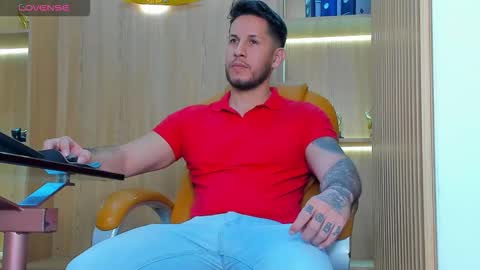 George online show from November 2, 8:44 pm