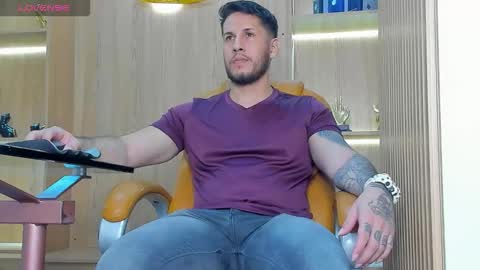 George online show from November 3, 8:32 pm