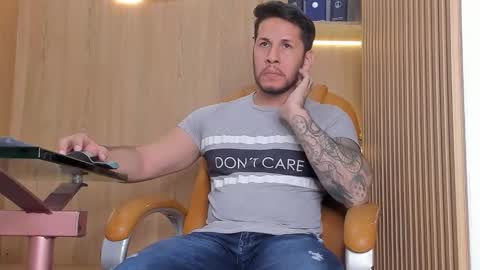 George online show from November 20, 9:03 pm