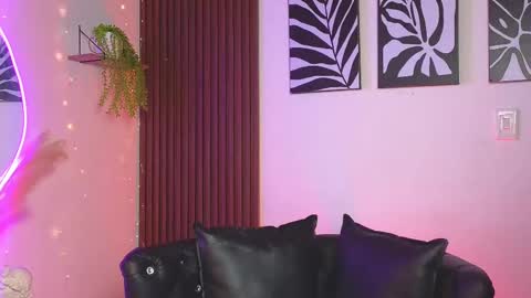 Georgina Caruso online show from March 11, 11:59 pm