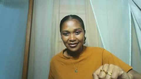 gggloria online show from October 12, 6:29 pm